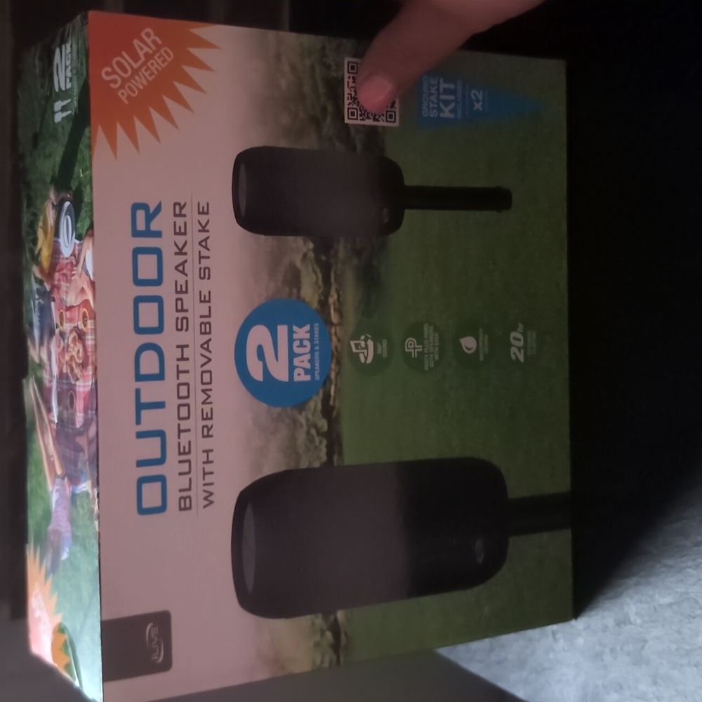 Sealed In Box iLive Bluetooth Solar Powered Waterproof Speakers Removable Stakes